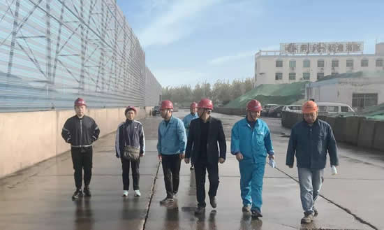 10月27日至29日，北京大陸航星質(zhì)量認(rèn)證中心委派4位外審專家對(duì)我司質(zhì)量管理體系進(jìn)行了外部監(jiān)督審核。外審專家按照ISO9001:2015質(zhì)量管理體系標(biāo)準(zhǔn)要求，對(duì)集團(tuán)管理層及體系覆蓋的15個(gè)職能部門進(jìn)行監(jiān)督審核。通過現(xiàn)場(chǎng)查看、查閱相關(guān)記錄及訪談等方式，對(duì)質(zhì)量管理體系的運(yùn)行進(jìn)行了全面細(xì)致的審核。此次審核，充分體現(xiàn)了質(zhì)量管理體系在我公司貫徹運(yùn)行中具有廣泛的符合性、適宜性、有效性。今后，公司將不斷完善質(zhì)量管理體系在企業(yè)發(fā)展過程中的作用，推進(jìn)公司服務(wù)質(zhì)量的提高，增強(qiáng)公司的市場(chǎng)競(jìng)爭(zhēng)力，全力打造通江達(dá)海的現(xiàn)代化新港口。